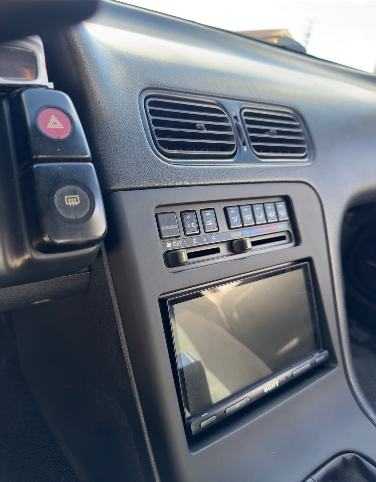 Nissan Silvia S13 / Nissan 180SX / Nissan 200SX / Nissan 240SX LHD Center Console Radio / Shifter Trim with Shift Boot Retainer – OEM 68260-40F00 & 96935-35F10 Reproduction