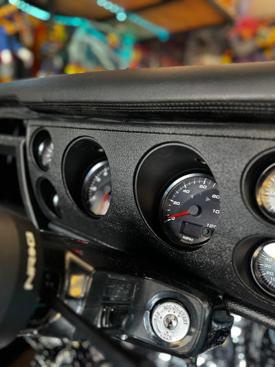 Datsun 510 Bluebird SSS Full Gauge Kit (Includes Gauges and Dash)