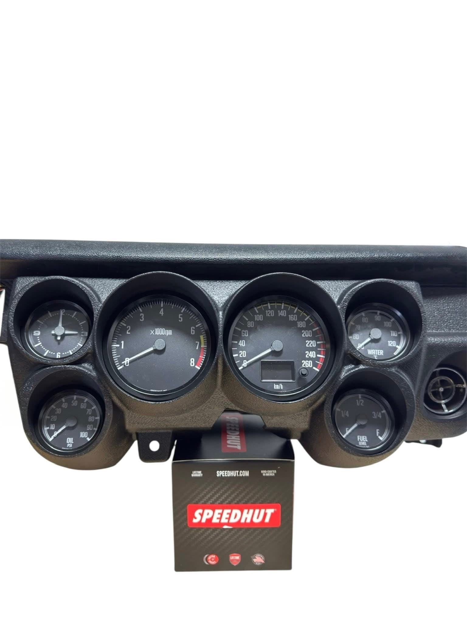 Nissan Hakosuka Skyline KGC10 Aftermarket Gauge Dash