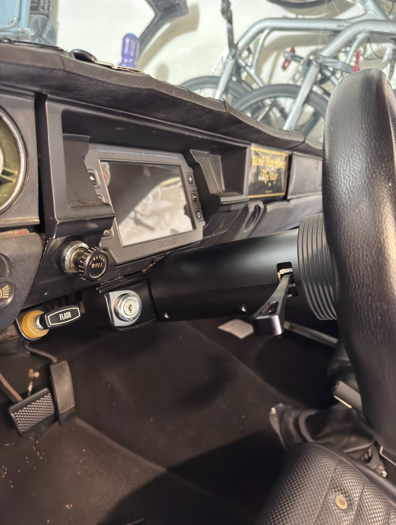 Datsun 510 (1968-1969) Reproduction Ignition Cylinder Trim LHD or RHD