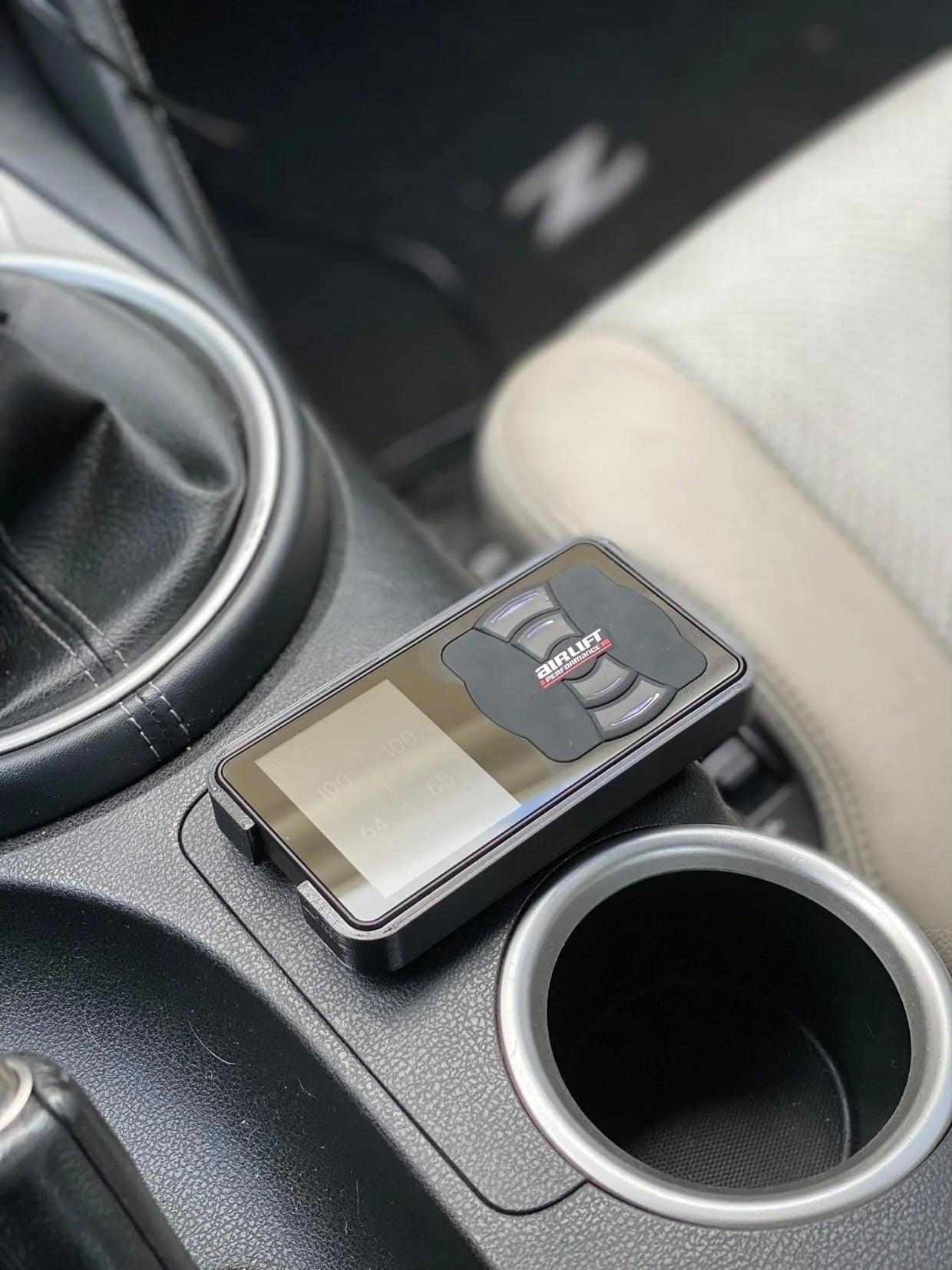 Nissan 370Z Airlift Performance Controller Mount- Flush - Lunar Loox