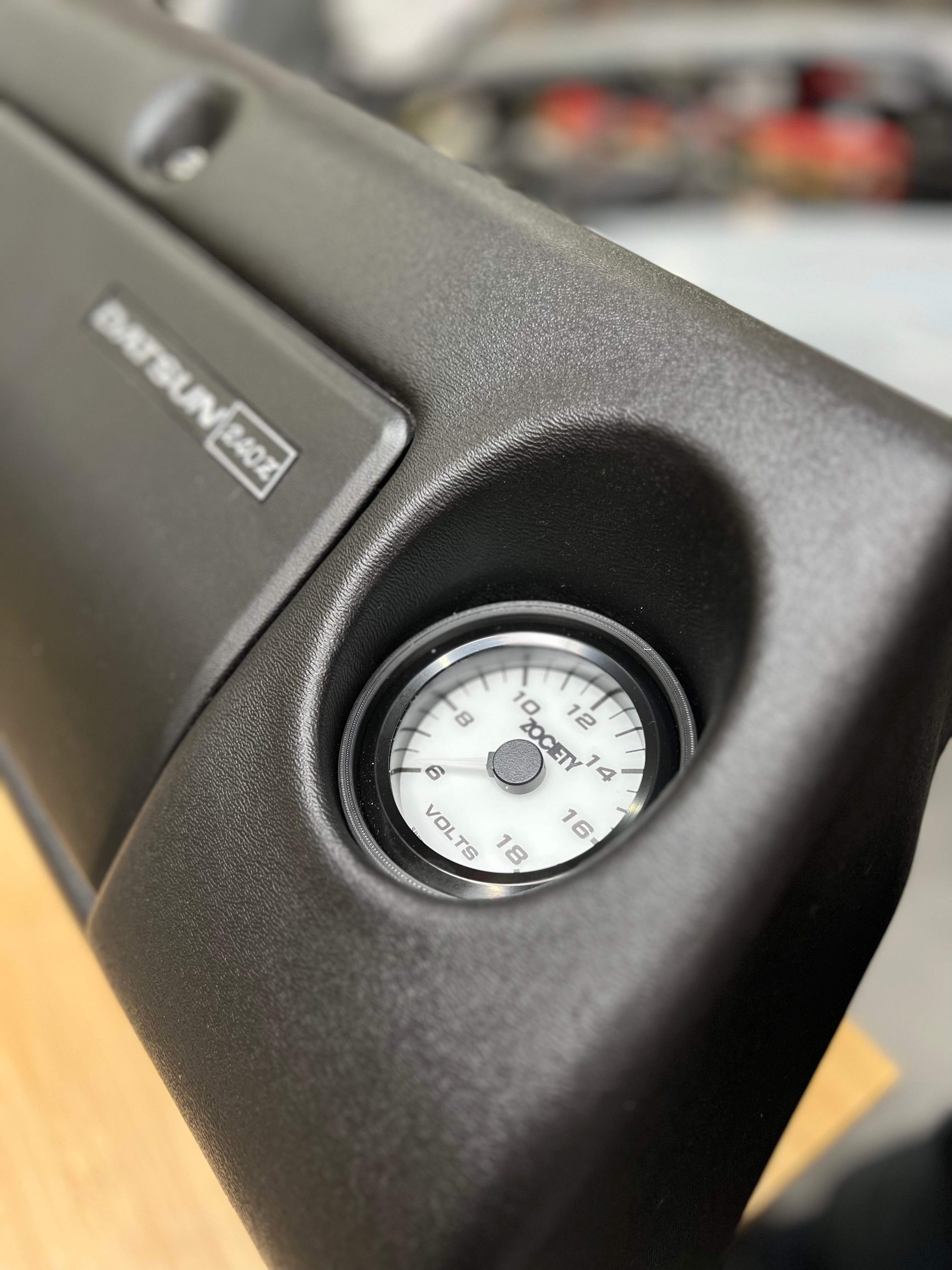 Datsun 240Z Air Vent Gauge Adapter