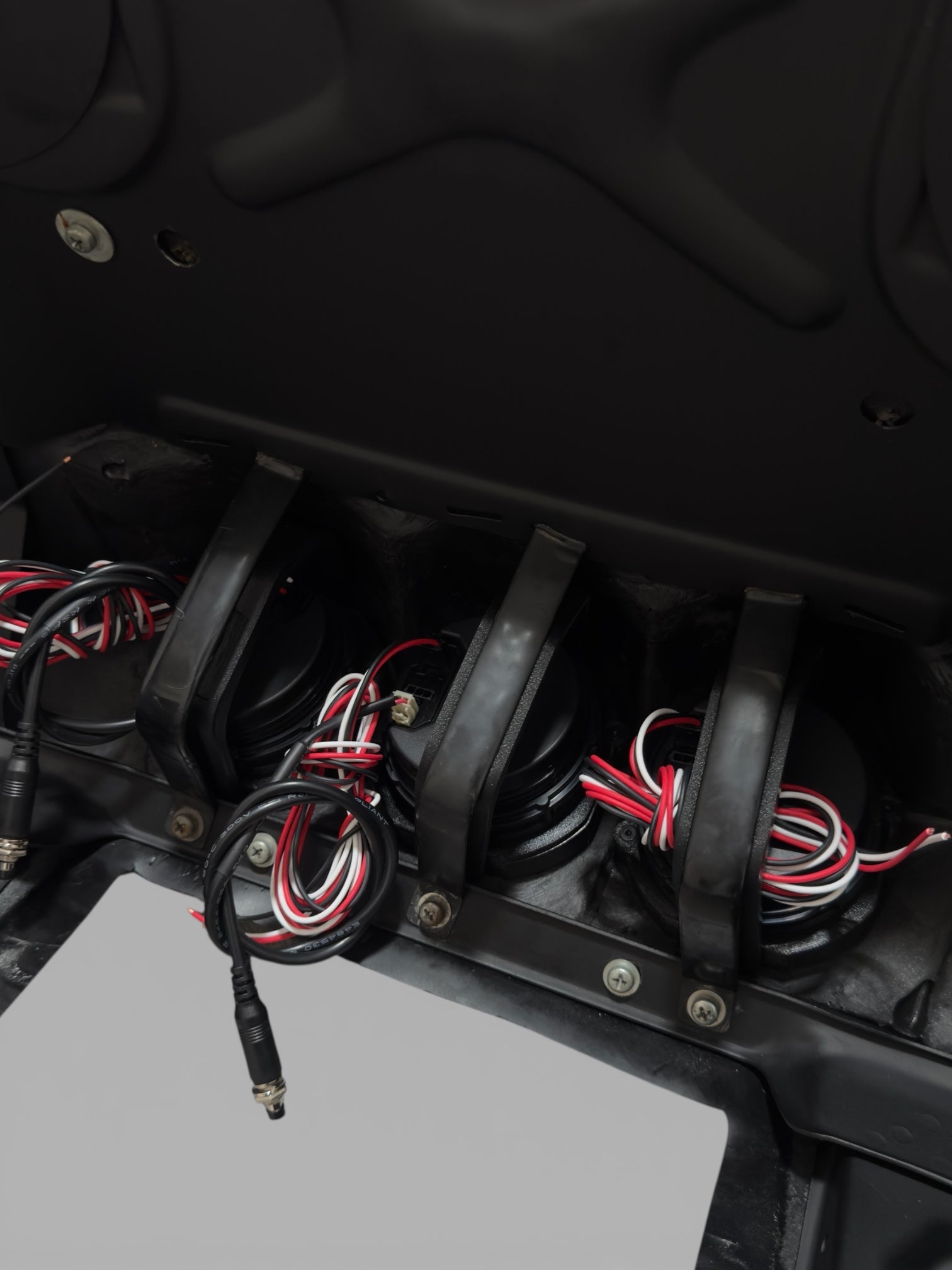 Datsun Z S30 Speedhut Gauge Adapter Kit | Lunar Loox